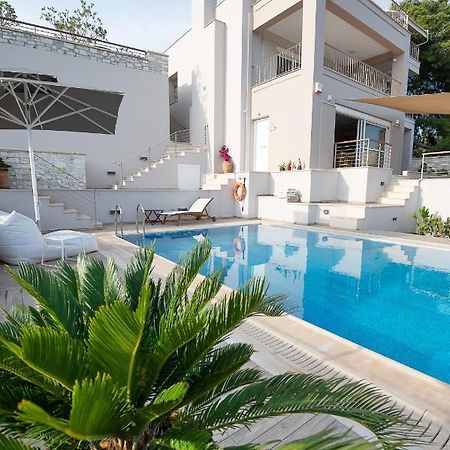 Kalavria Luxury Suites, Afroditi Suite With Magnificent Sea View And Private Swimming Pool. Πόρος Εξωτερικό φωτογραφία
