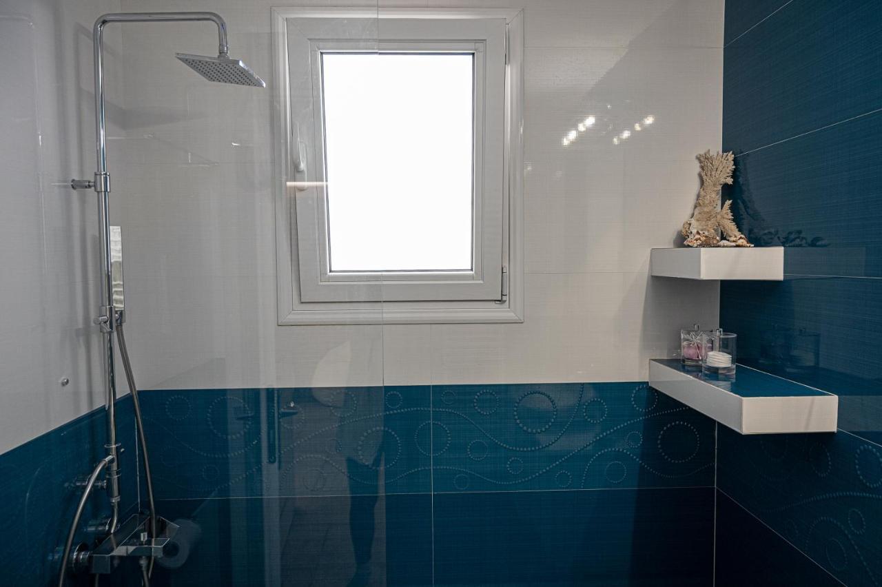 Kalavria Luxury Suites, Afroditi Suite With Magnificent Sea View And Private Swimming Pool. Πόρος Εξωτερικό φωτογραφία