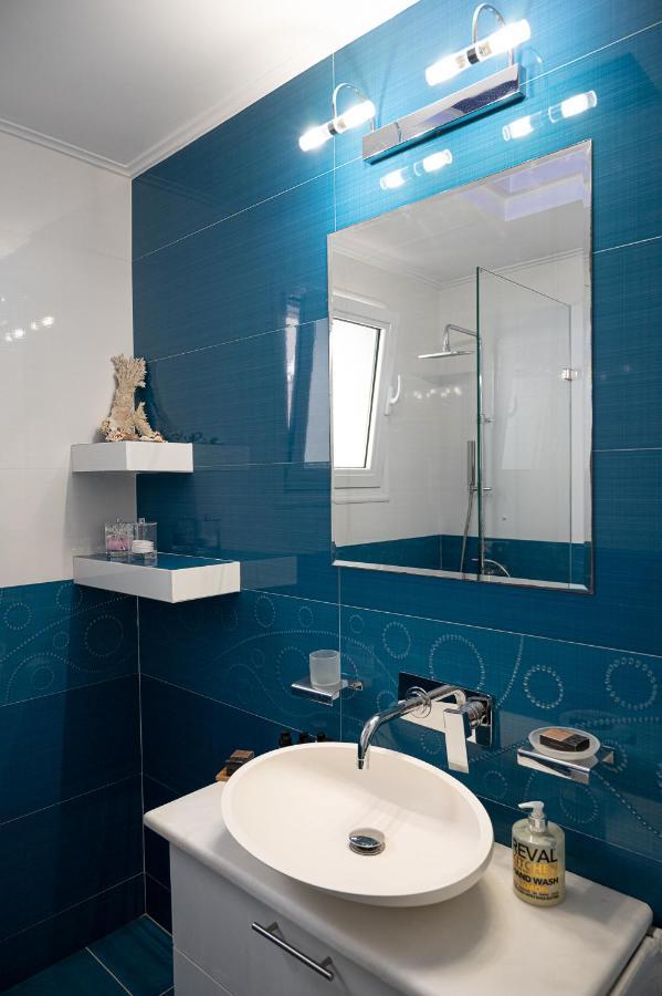 Kalavria Luxury Suites, Afroditi Suite With Magnificent Sea View And Private Swimming Pool. Πόρος Εξωτερικό φωτογραφία