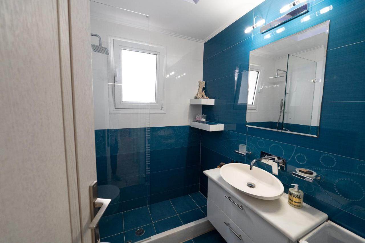 Kalavria Luxury Suites, Afroditi Suite With Magnificent Sea View And Private Swimming Pool. Πόρος Εξωτερικό φωτογραφία