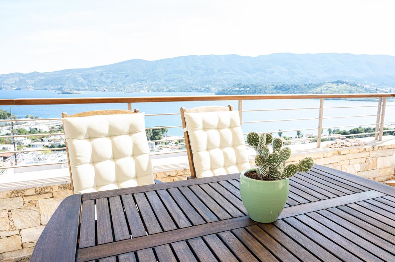 Kalavria Luxury Suites, Afroditi Suite With Magnificent Sea View And Private Swimming Pool. Πόρος Εξωτερικό φωτογραφία