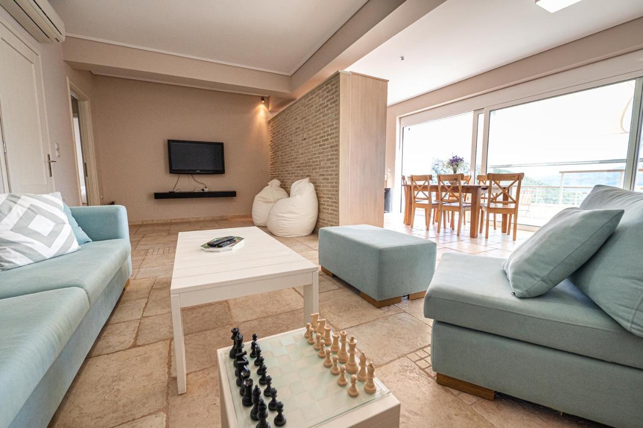 Kalavria Luxury Suites, Afroditi Suite With Magnificent Sea View And Private Swimming Pool. Πόρος Εξωτερικό φωτογραφία
