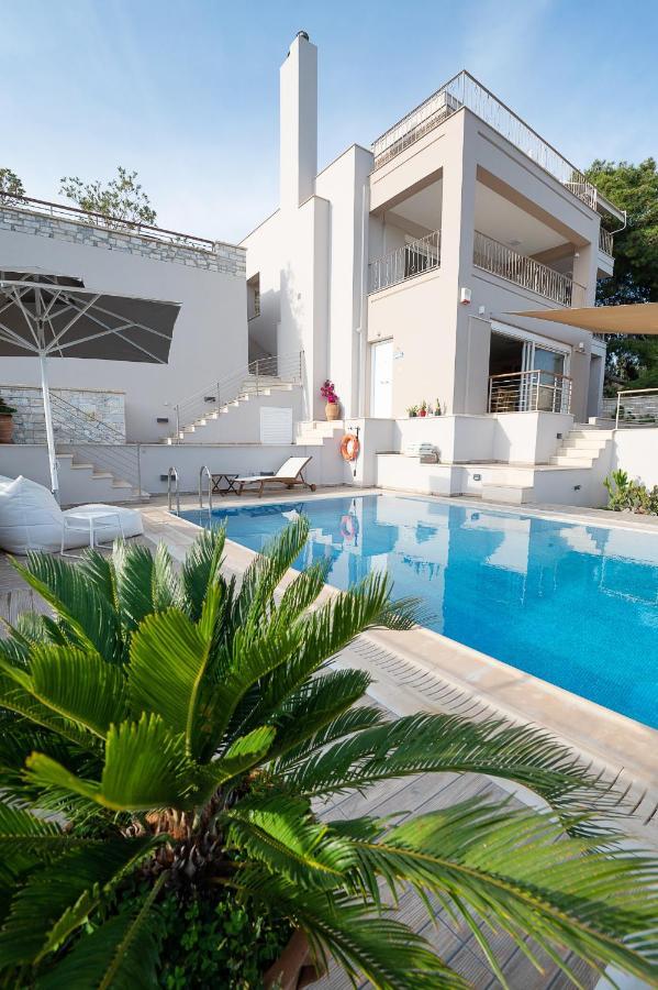 Kalavria Luxury Suites, Afroditi Suite With Magnificent Sea View And Private Swimming Pool. Πόρος Εξωτερικό φωτογραφία