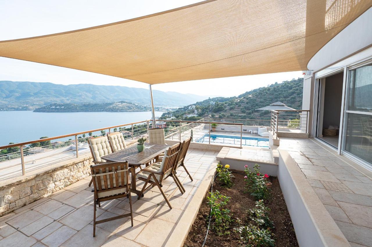 Kalavria Luxury Suites, Afroditi Suite With Magnificent Sea View And Private Swimming Pool. Πόρος Εξωτερικό φωτογραφία