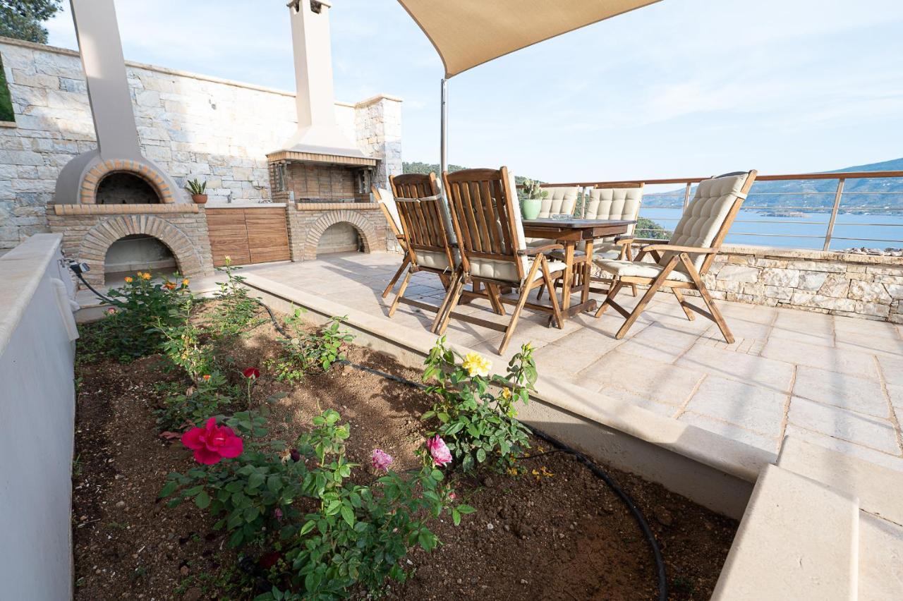 Kalavria Luxury Suites, Afroditi Suite With Magnificent Sea View And Private Swimming Pool. Πόρος Εξωτερικό φωτογραφία